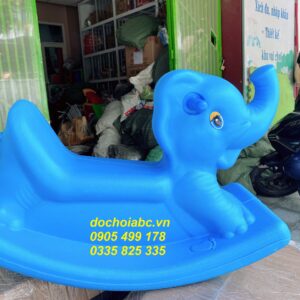 Một số đặc điểm nổi bật của bập bênh đơn con voi