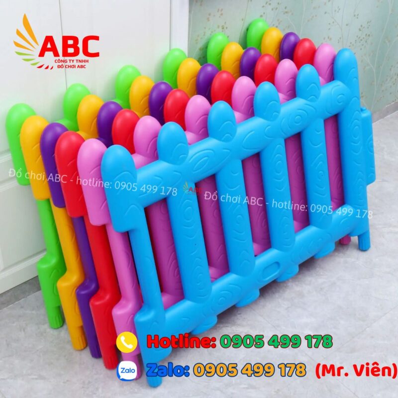 Hàng rào chắn nhựa làm từ chất liệu cao cấp đảm bảo độ bền đẹp