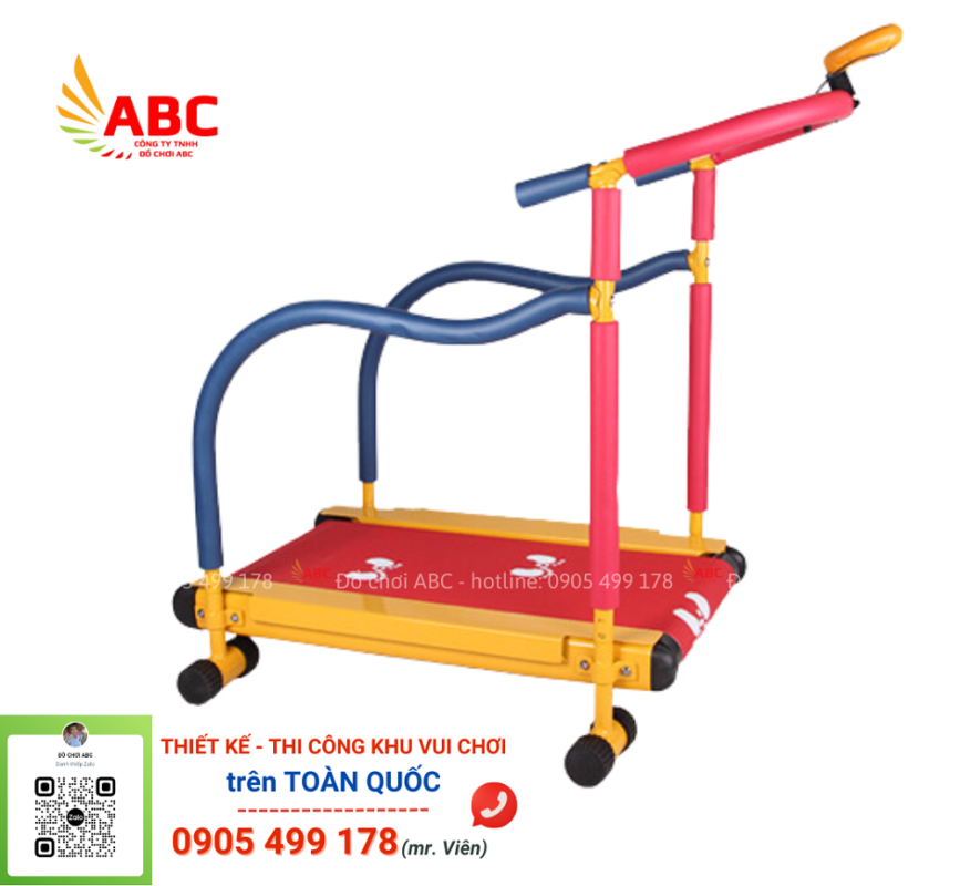 Máy chạy bộ trẻ em được thiết kế với kích thước và tốc độ phù hợp cho trẻ nhỏ